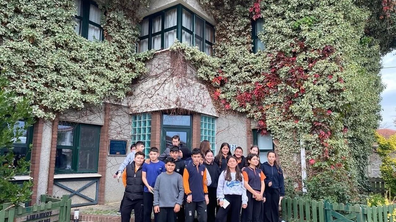 İğneada’da öğrenciler 'İlçemizin Çocukları Keşfe Çıkıyor' ile doğayı keşfetti