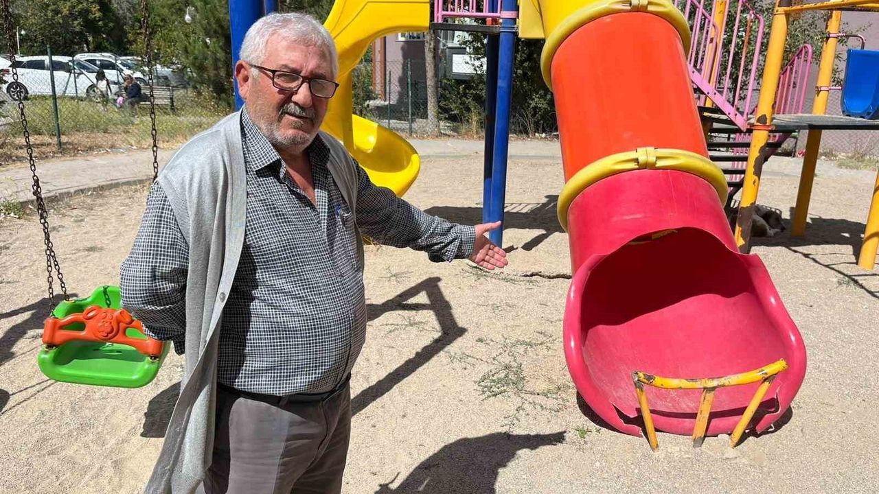 Ihlamurkent'teki Çocuk Parkı Tehlike Saçıyor