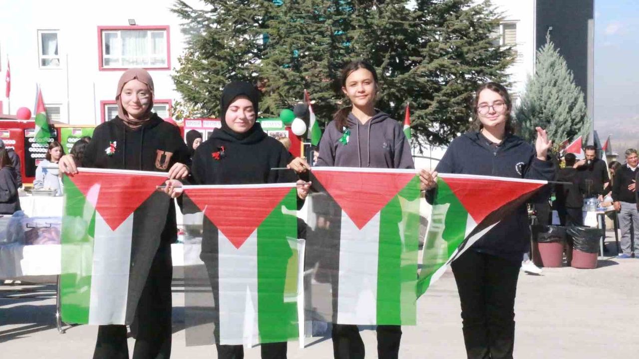 İl Milli Eğitim Müdürü Yılmaz: Gazze’ye destek için hayır çarşısı