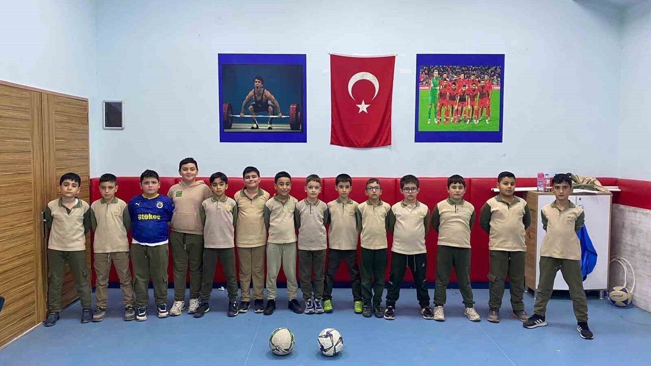 İlkokullarda 'Spora İlk Adım' Projesi 7 Bin 476 Öğrenciye Ulaşıyor