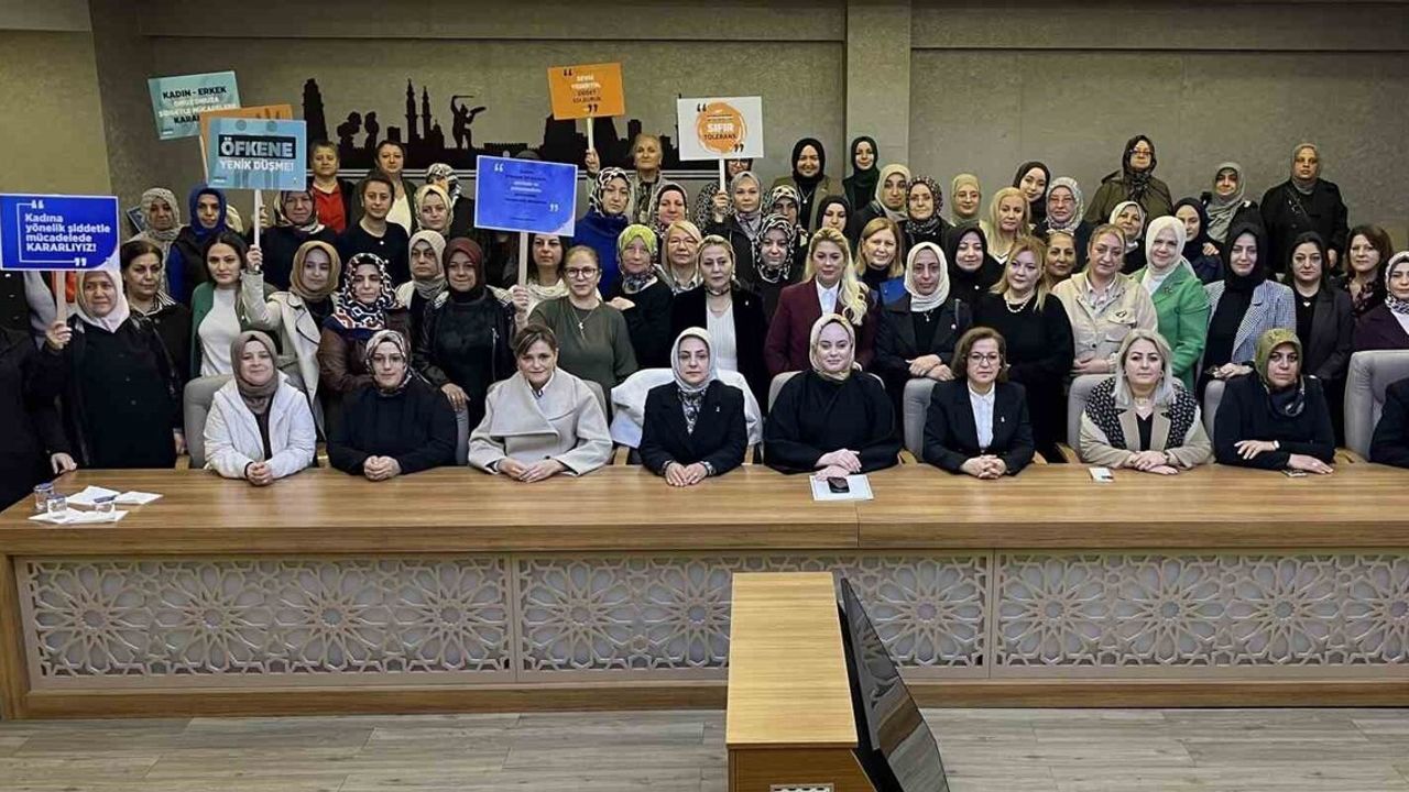 İmren Çavuşoğlu: Kadına Yönelik Şiddet Evrensel ve Zihniyet Temelli Bir Sorundur