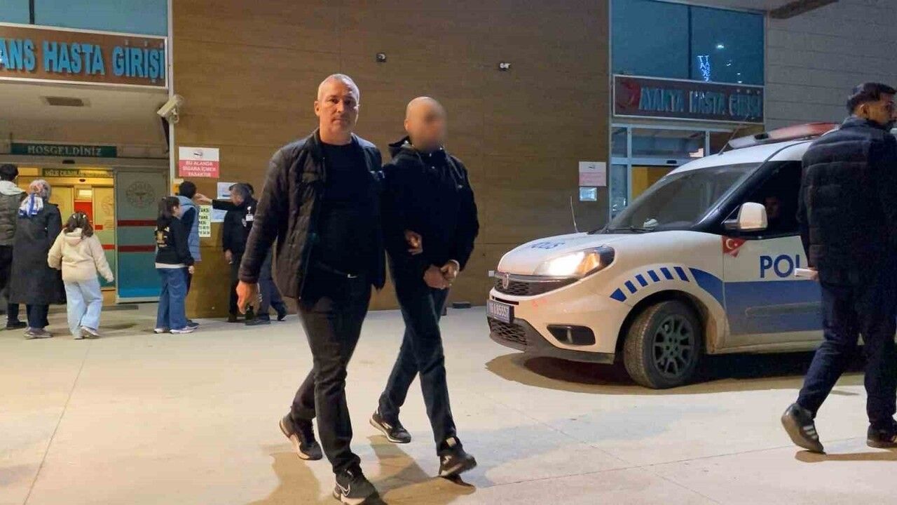 İnegöl’de tostçuyu hedef alan zanlı saklandığı evde yakalandı