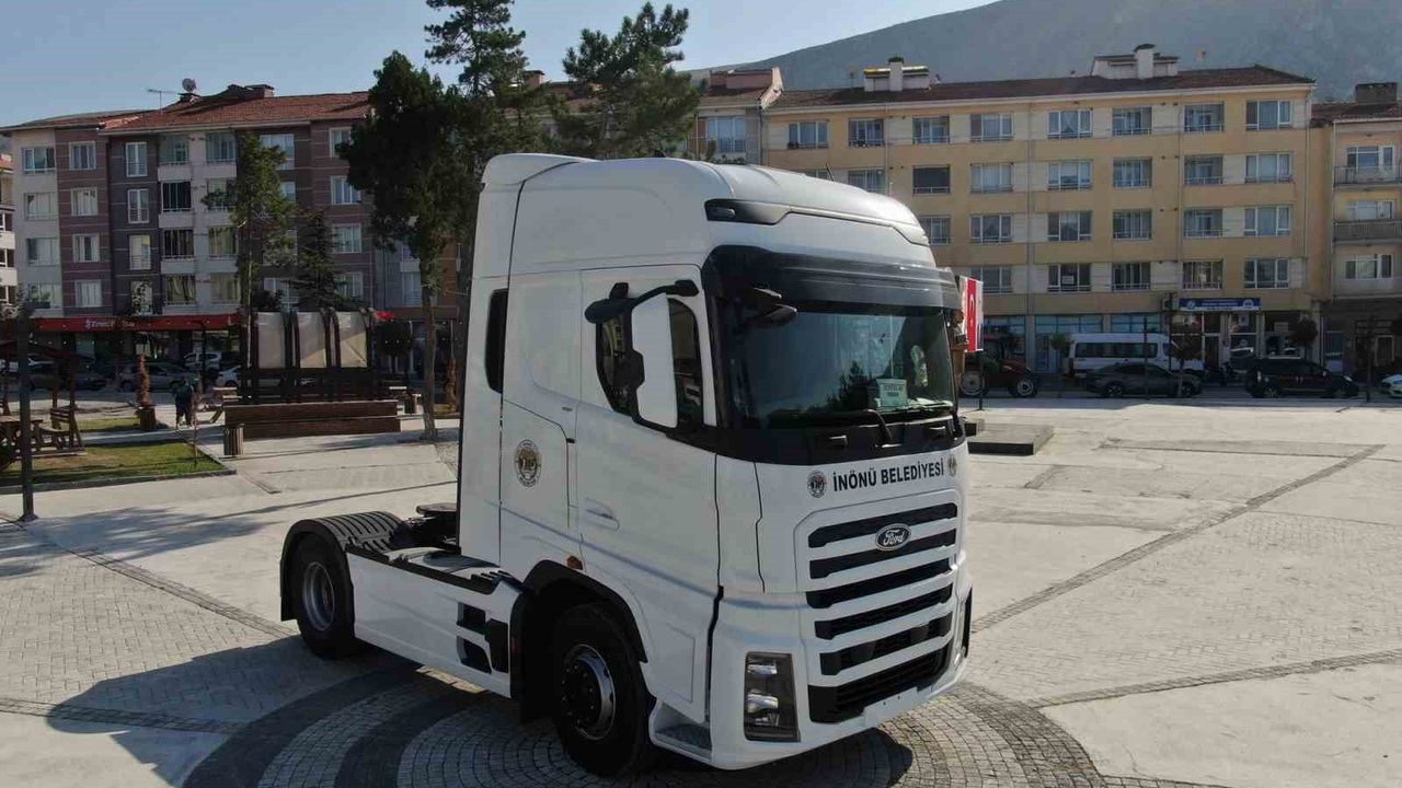 İnönü Belediyesi Araç Filosunu Güçlendiriyor