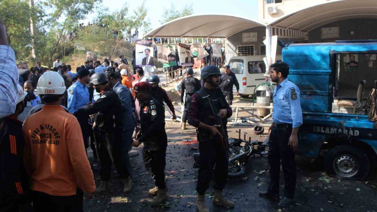İslamabad Yüksek Mahkeme Önündeki İntihar Saldırısını TTP Üstlendi