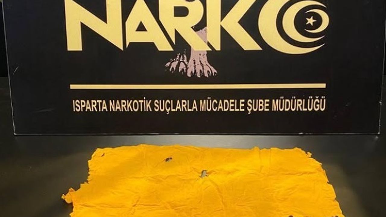 Isparta'da 3 bin 351 adet sentetik kannabinoid ele geçirildi