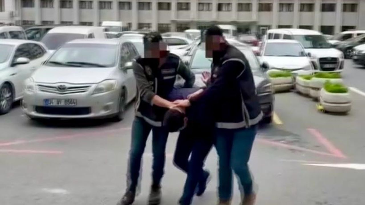 İstanbul Havalimanı'nda ByLock kullanan yabancı FETÖ üyesi yakalandı