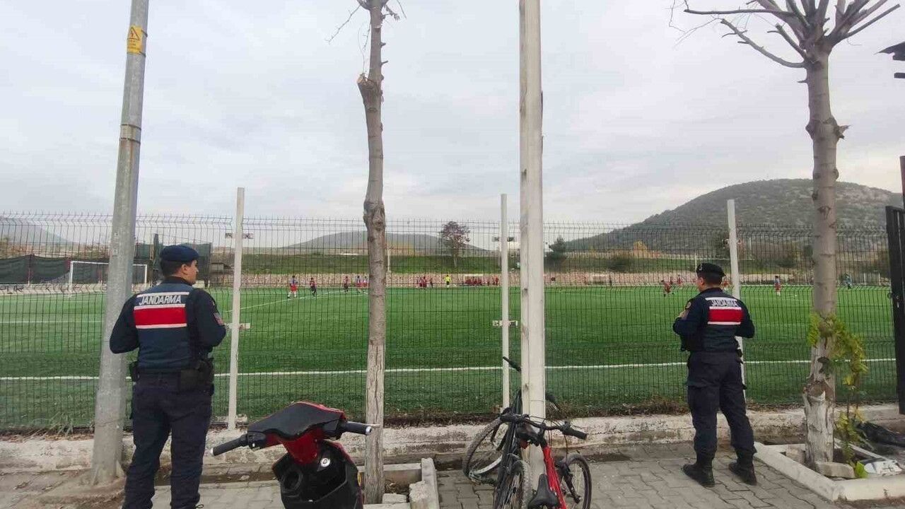 Jandarma Bilecik’te 7/24 Görevde: Maçta ve Köylerde Huzur Sağlandı