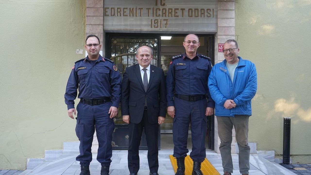 Jandarma Komutanı Murat Özer’den Edremit Ticaret Odası ziyareti