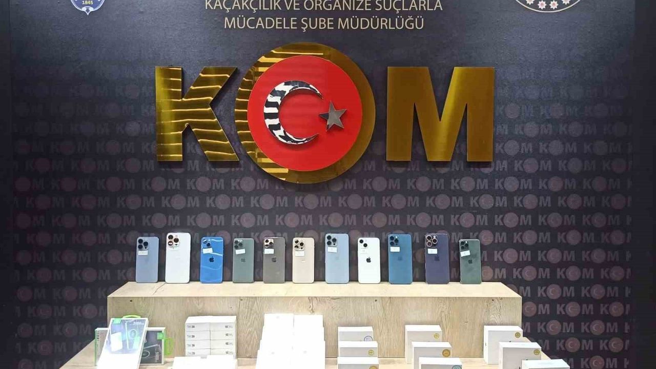 Kahramanmaraş'ta Kaçak Cep Telefonu Operasyonu: 11 Telefon Ele Geçirildi
