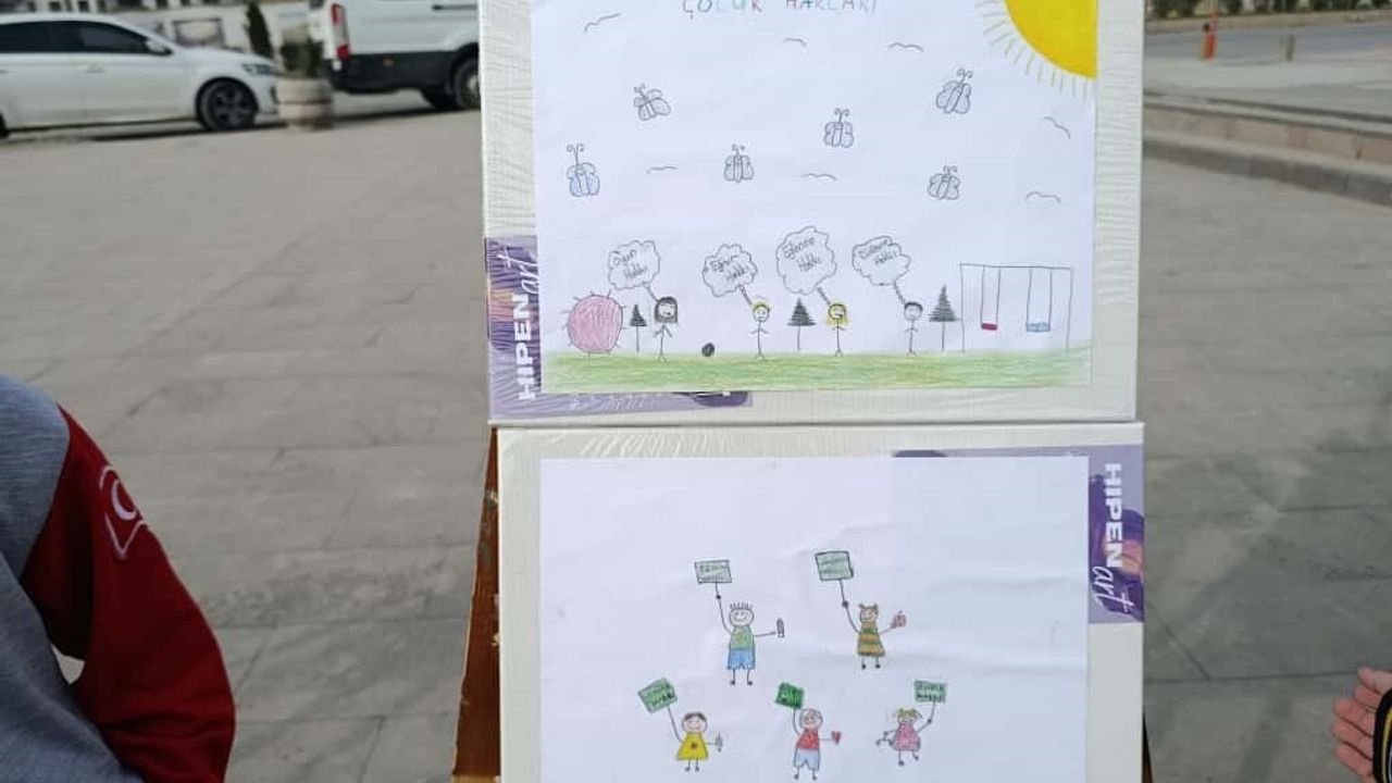 Kahramanmaraş’ta minikler Dünya Çocuk Hakları Günü’nü kutladı