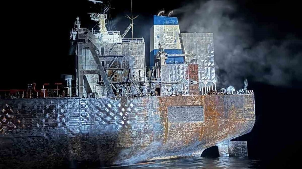 KAIROS tankerinde fuel-oil sızıntısı ve 4 mil sürüklenme