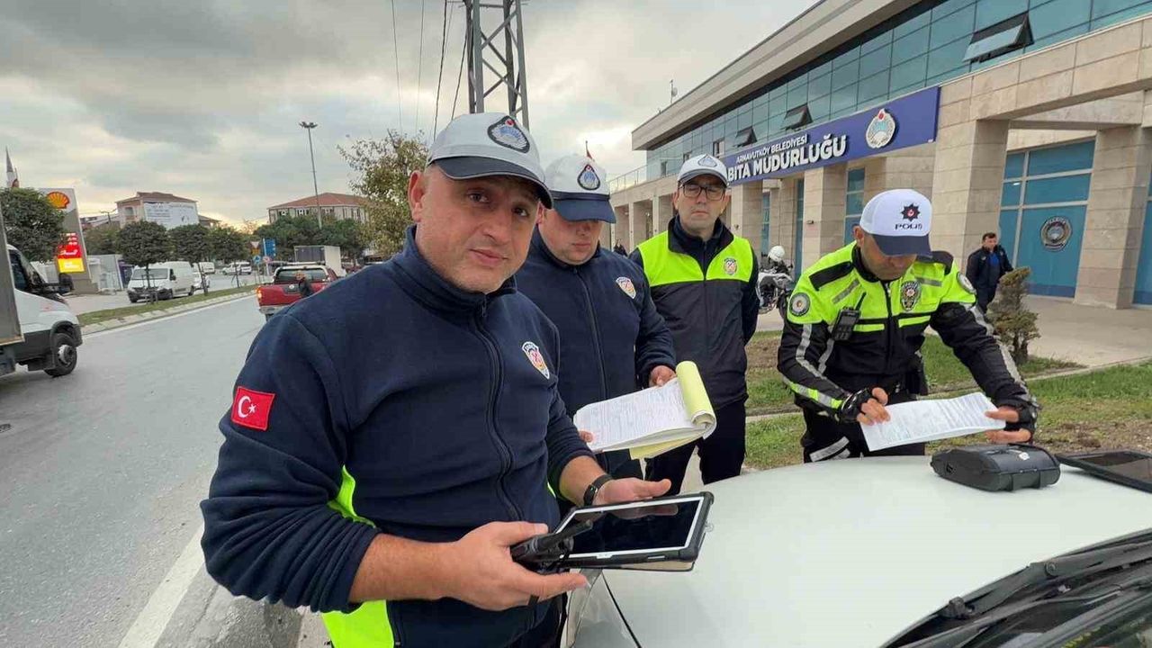 Kaldırıma Çıkan Sürücüye 2.309 TL Ceza