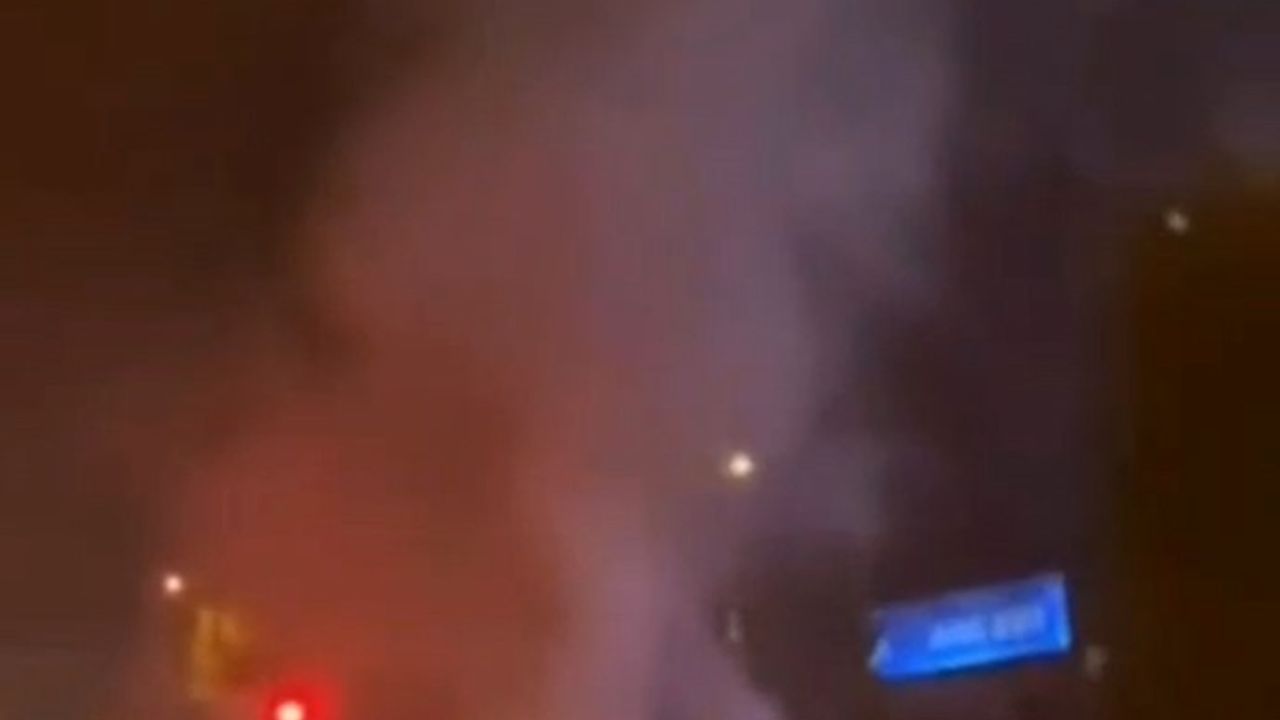 Karabük'te Seyir Halindeki Araçta Yangın Çıktı