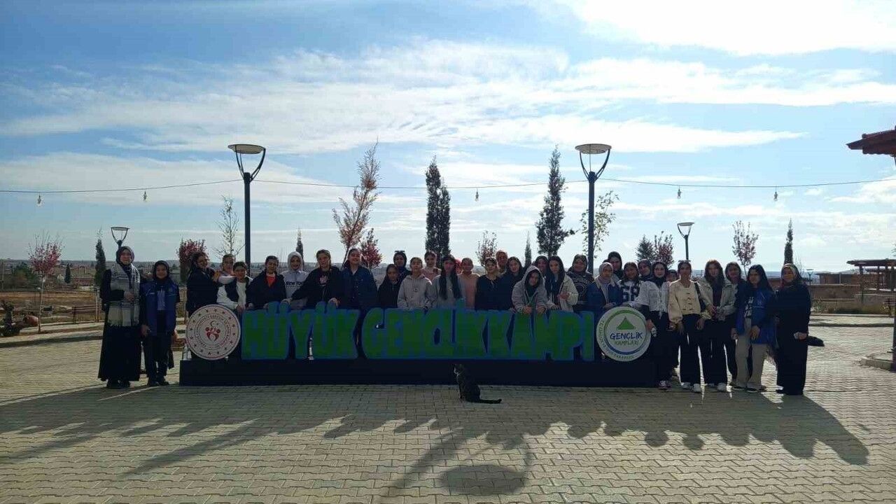 Karapınarlı gençler Hüyük'teki Tarım Kampı'nda buluştu