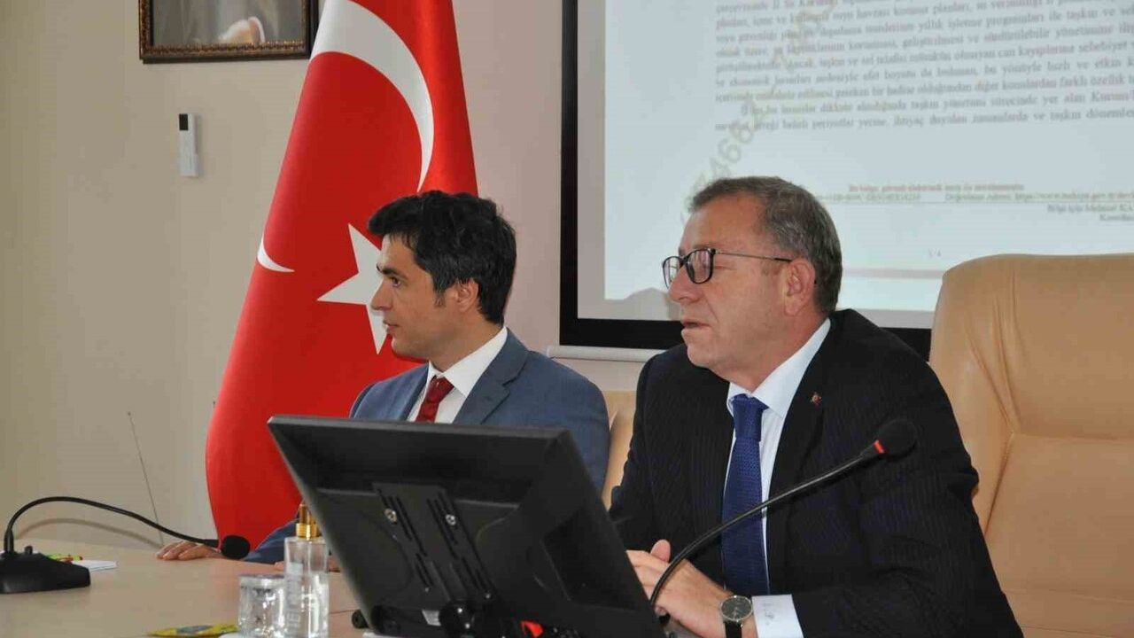 Kars’ta Taşkın Koordinasyon Kurulu Toplantısı: Sel Riskine Karşı Tedbirler Ele Alındı