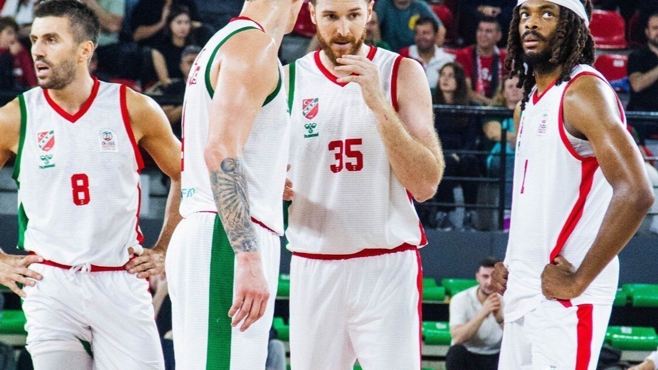 Karşıyaka Basketbol'da Sezon Başı Krizi