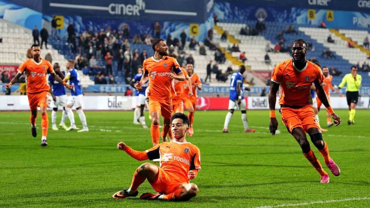 Kasımpaşa 0-2 RAMS Başakşehir — İlk Yarı Özeti