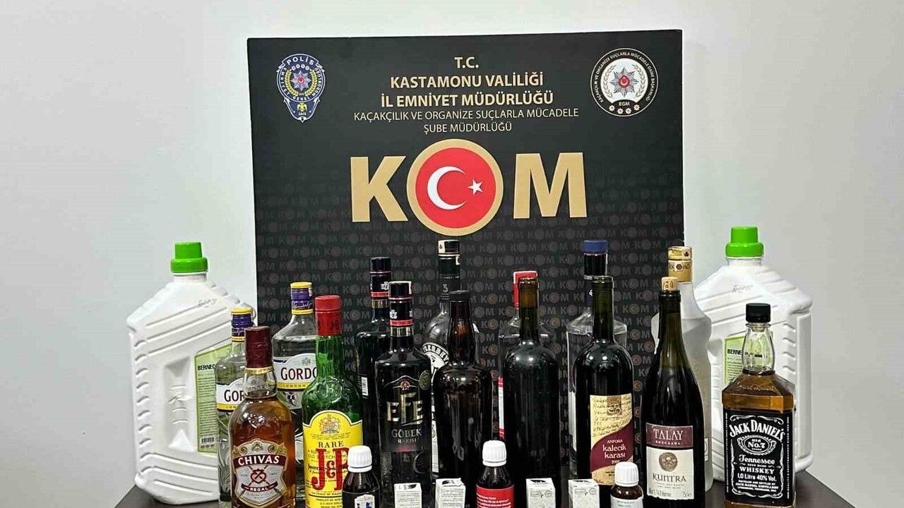 Kastamonu'da 10 litre etil alkol ve 15 şişe el yapımı alkol ele geçirildi