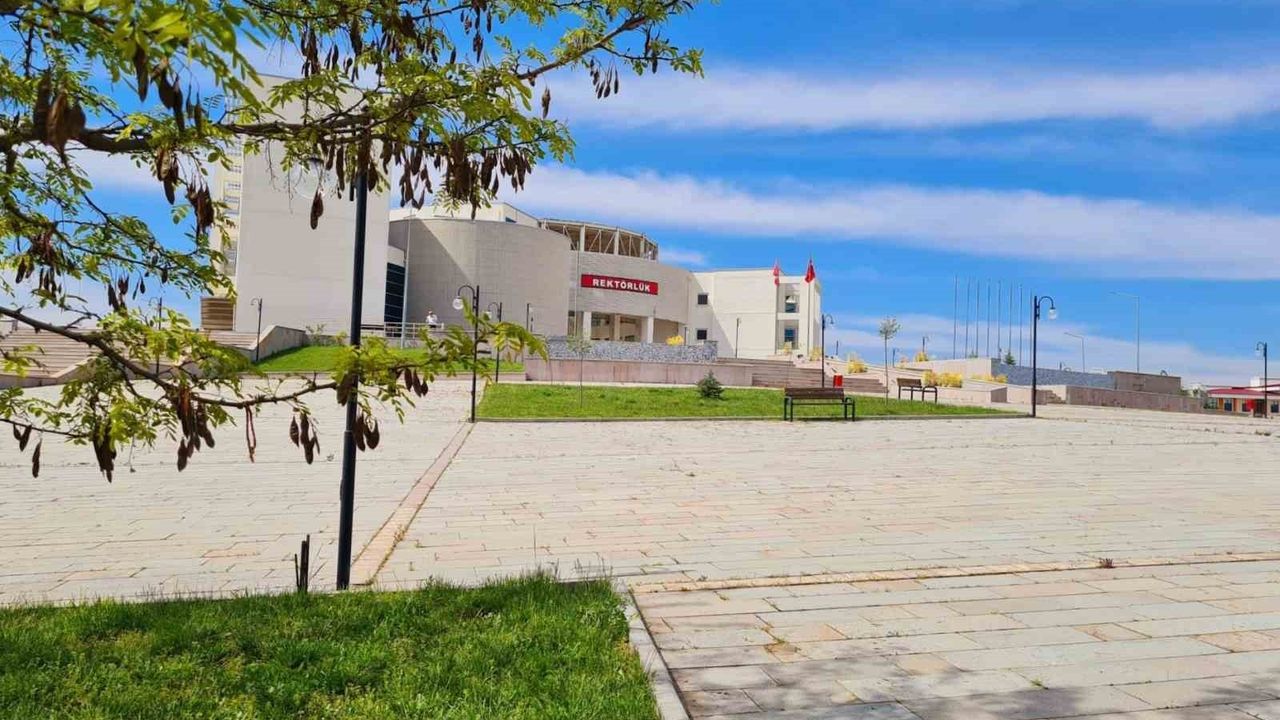 Kastamonu Üniversitesi'nden 5 proje TÜBİTAK 2237-A desteği aldı