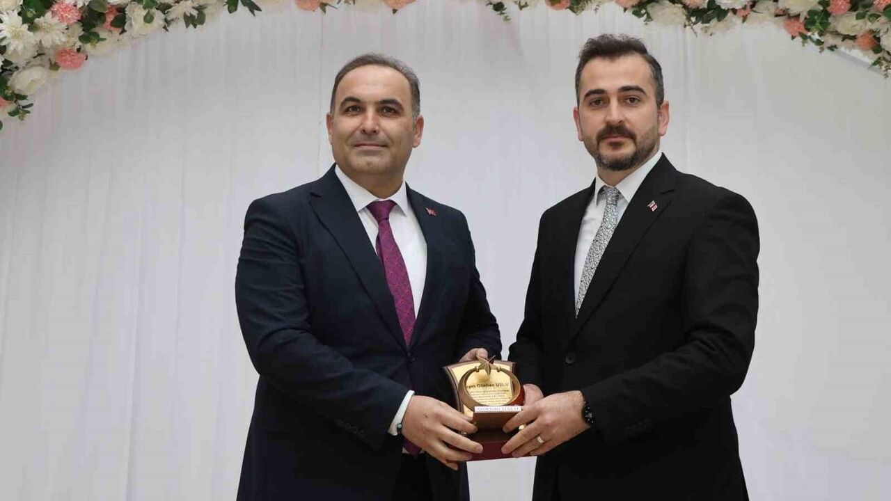 Kavak'ta 24 Kasım Öğretmenler Günü coşkusu