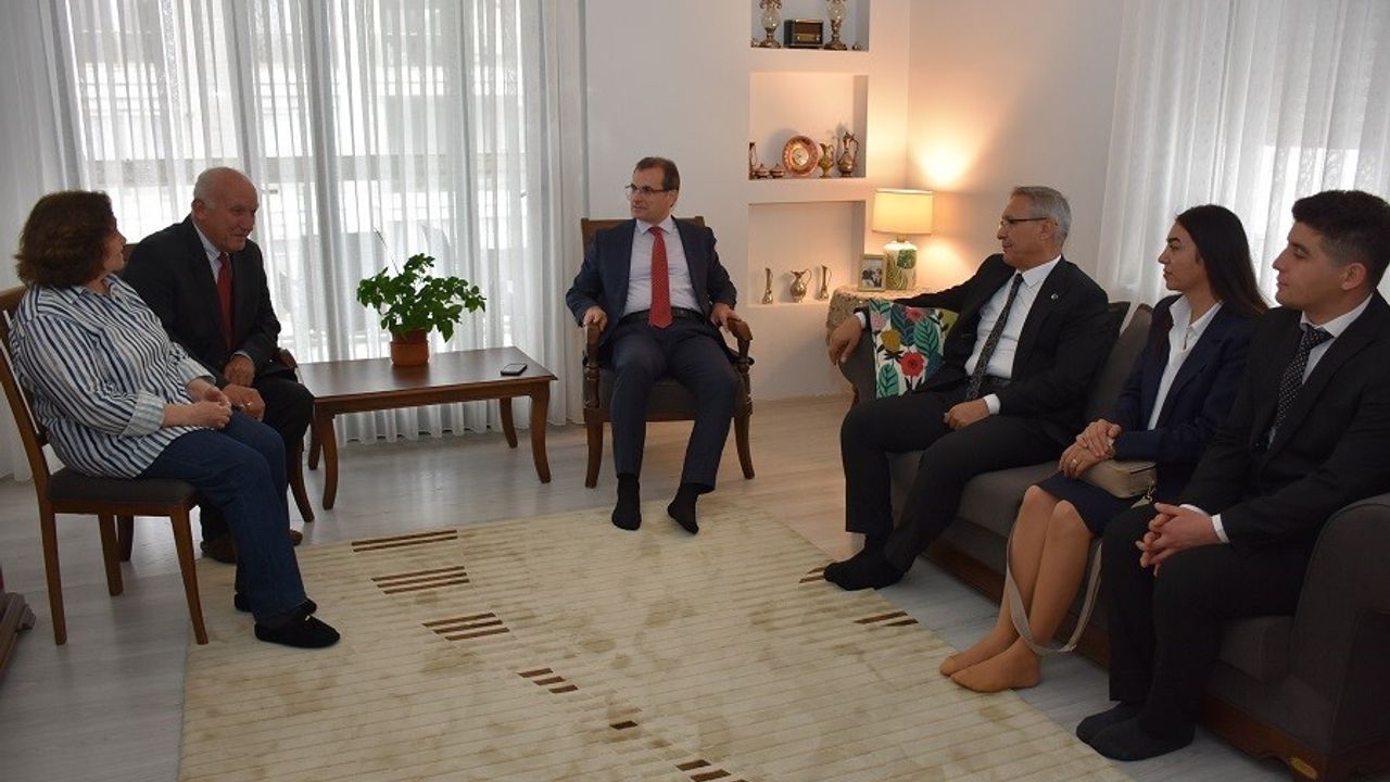 Kaymakam Güldoğan’dan emekli öğretmenlere vefa ziyareti