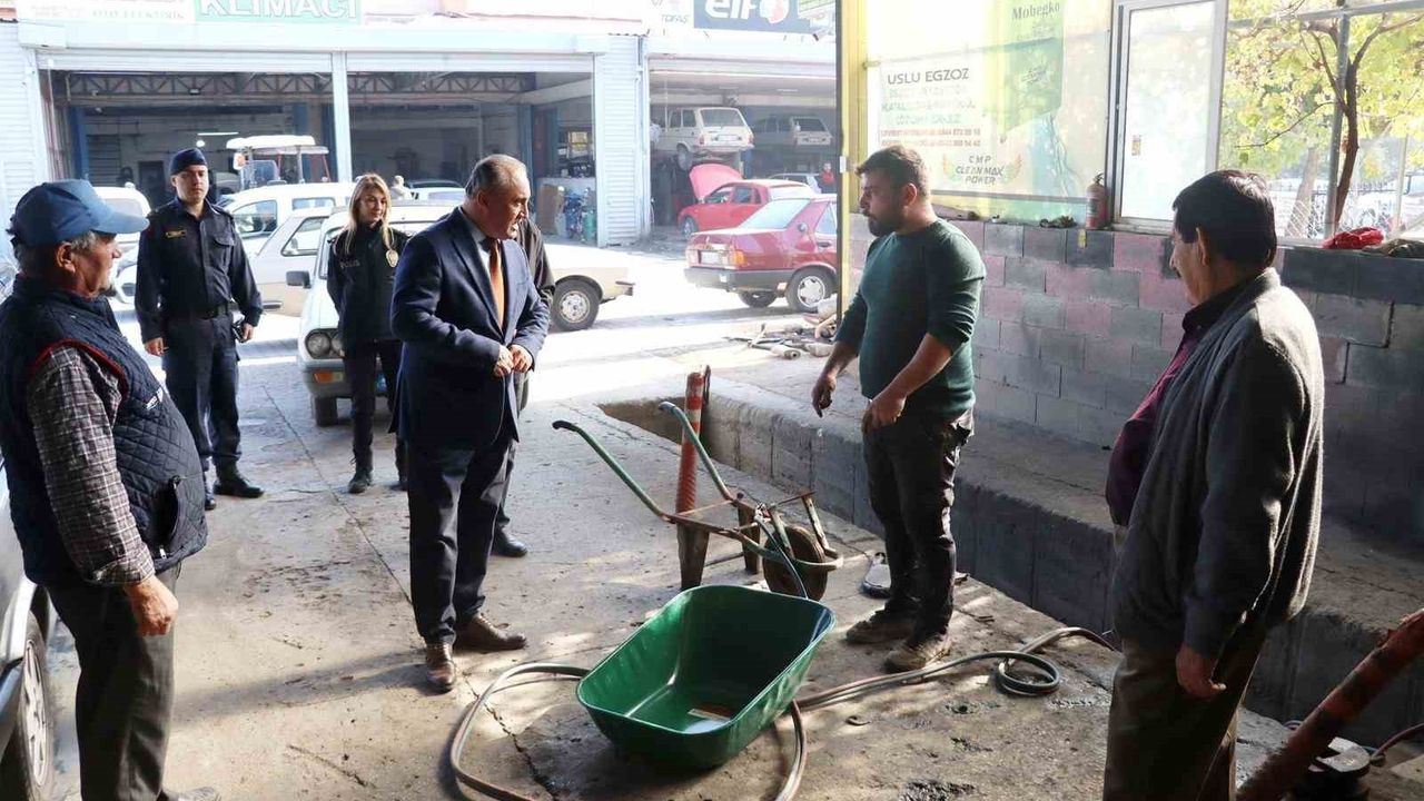 Kaymakam Turgay İlhan Yatağan Sanayi Sitesi Esnafını Ziyaret Etti