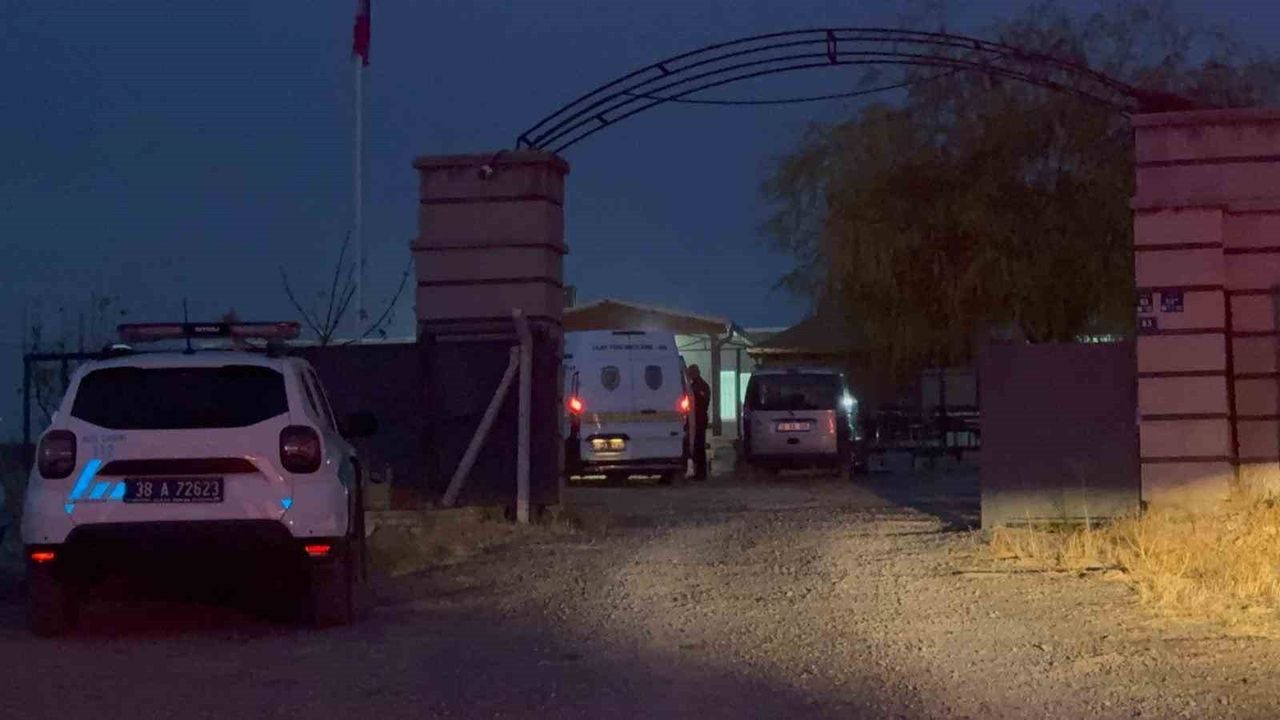 Kayseri'de miras kavgası: Amcası da dahil 4 kişi bıçaklandı