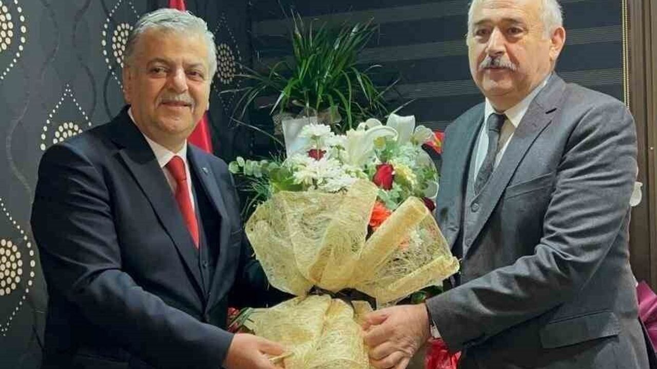 Kayseri Sarraflar ve Kuyumcular Derneği'nde başkanlık devri