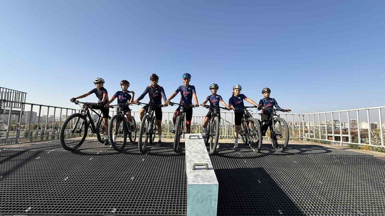 Kayseri’ye yeni adrenalin merkezi: İç Anadolu’nun tek BMX parkuru açıldı
