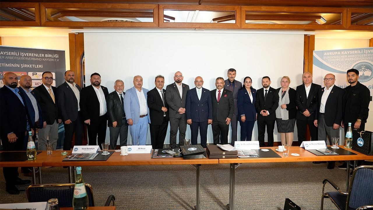 Kayserili İş Dünyası Avrupa'da Yatırım Vizyonunu Buluşturdu