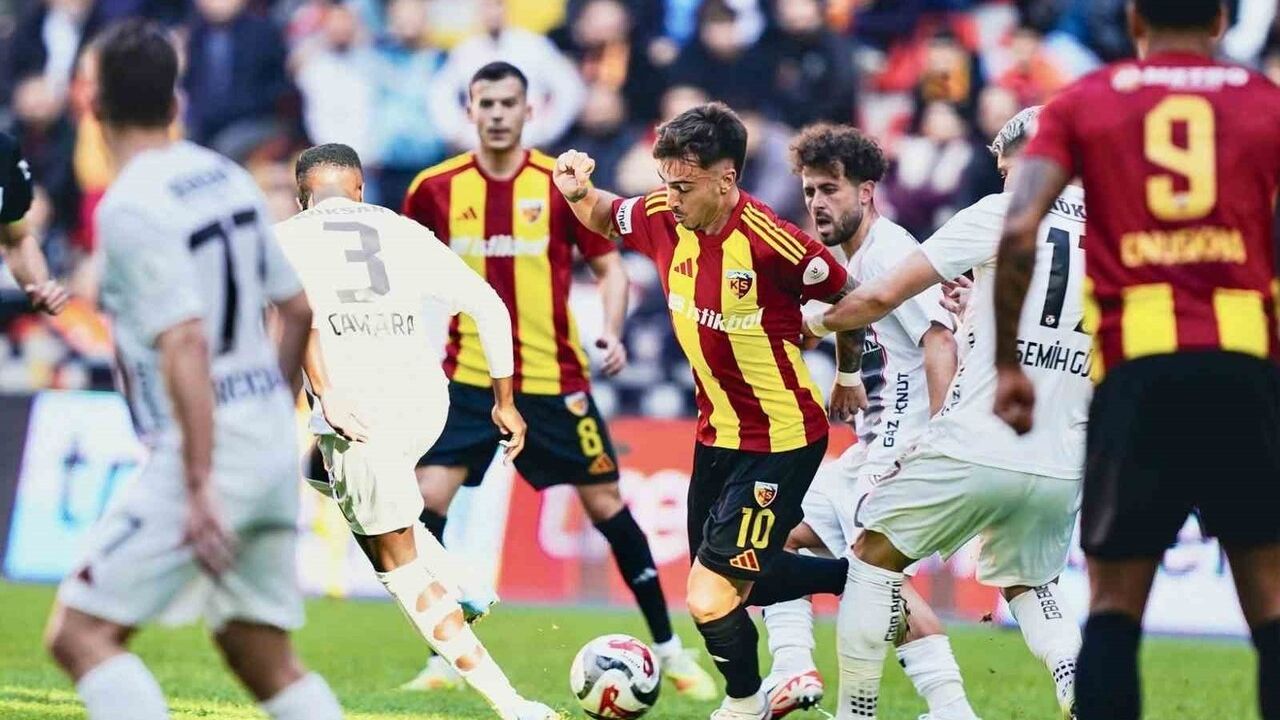 Kayserispor, Gaziantep FK'ya Evinde İlk Kez Mağlup Oldu