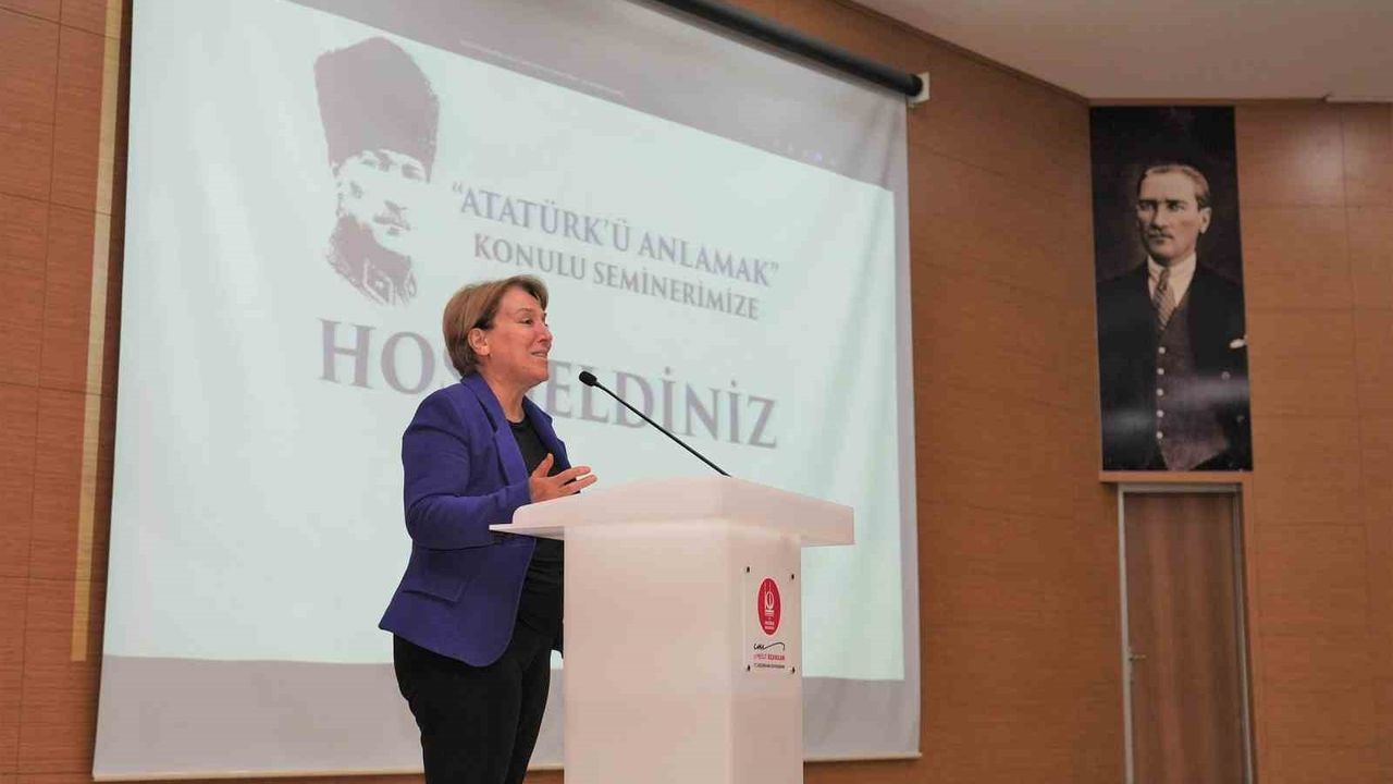 Keçiören Belediyesi'nden 'Atatürk’ü Anlamak' Semineri