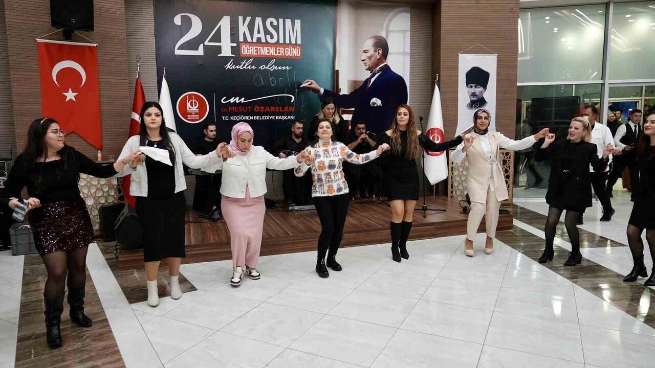 Keçiören’de 24 Kasım Öğretmenler Günü coşkuyla kutlandı