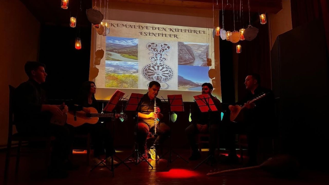 Kemaliye Günleri'nde Eğin Kültürü Canlandı