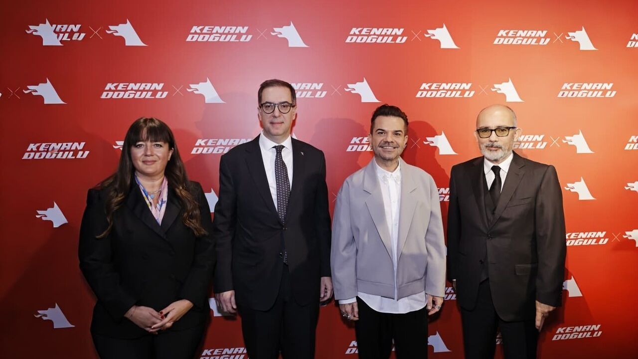 Kenan Doğulu, Petrol Ofisi Grubu'nun yeni marka yüzü oldu