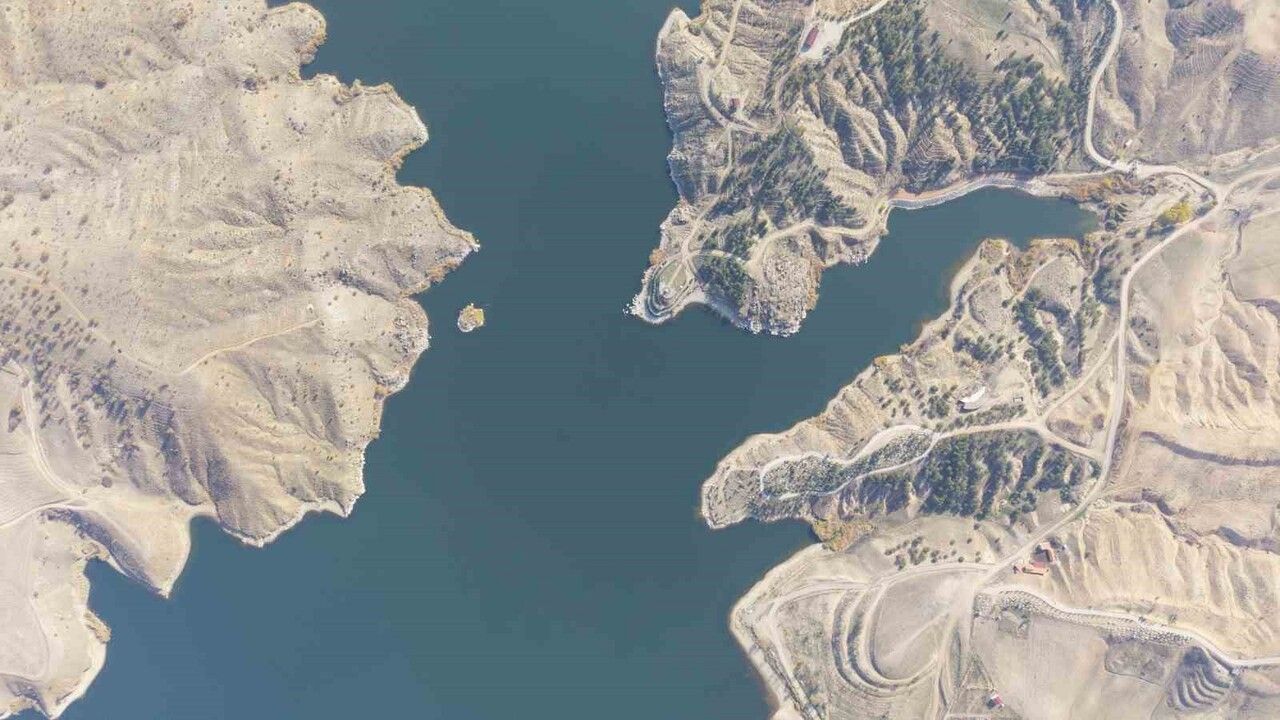 Kırıkkale'de kuraklık soğan verimini düşürdü: Çiftçi suyu tasarruflu kullanma çağrısı