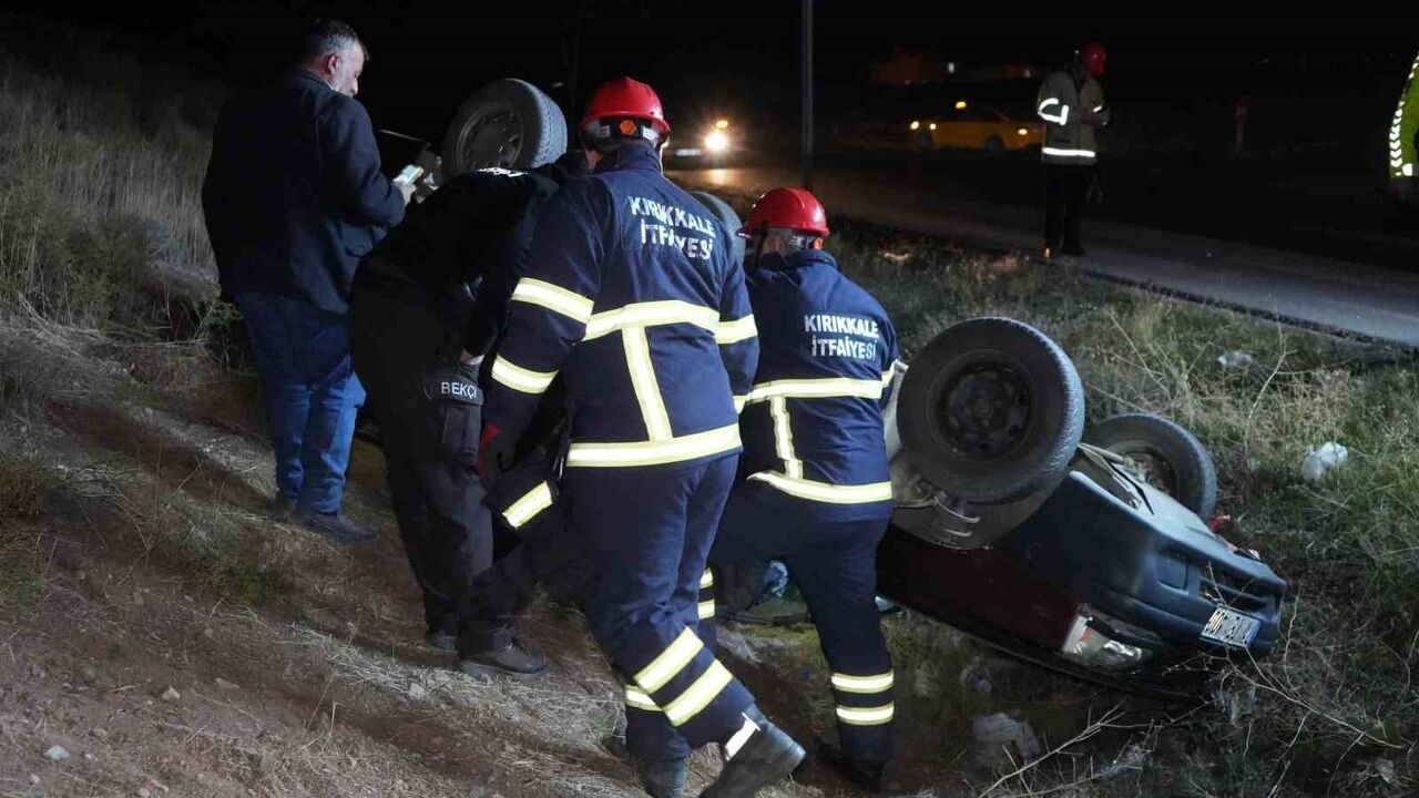 Kırıkkale'de otomobil şarampole devrildi: 1 yaralı