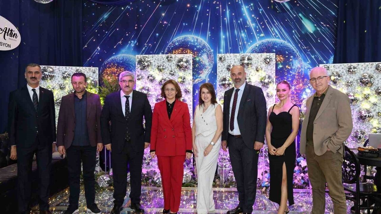 Kocaeli'de 3. Evlilik Fuarı kapılarını açtı