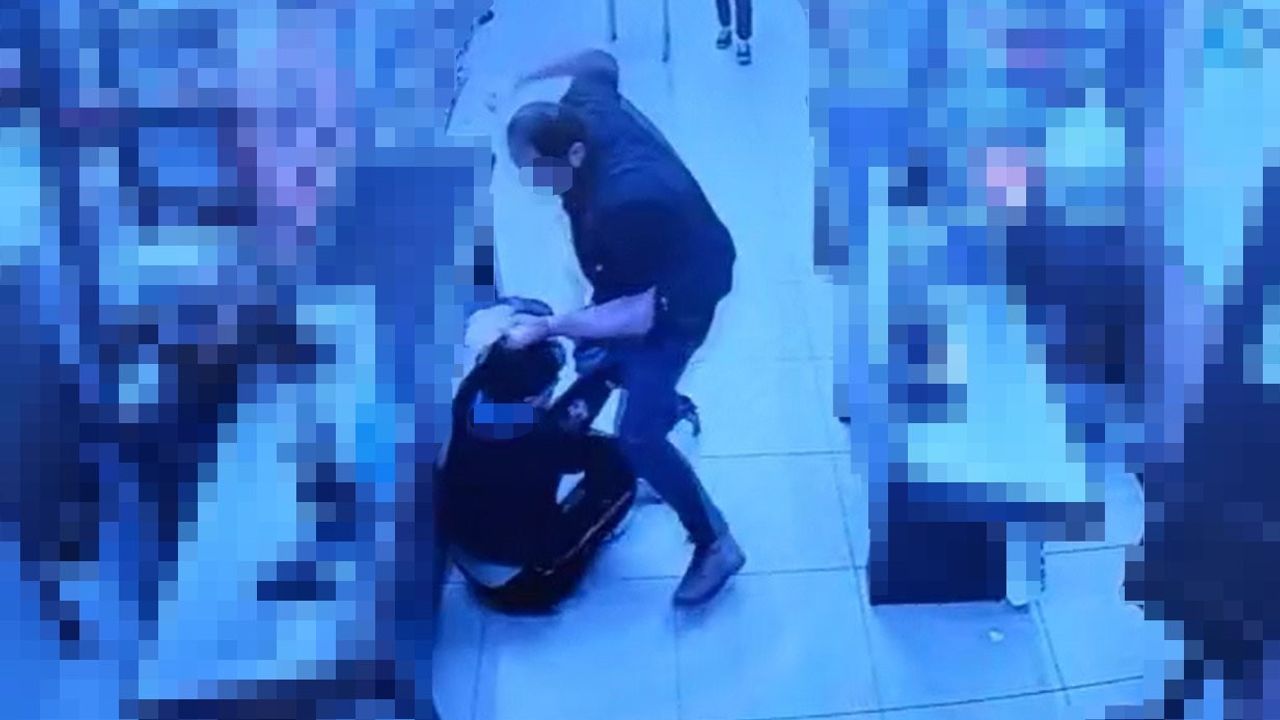 Kocaeli'de markette kasiyere saldırı: Şeker uyarısı sonrası kavga kamerada