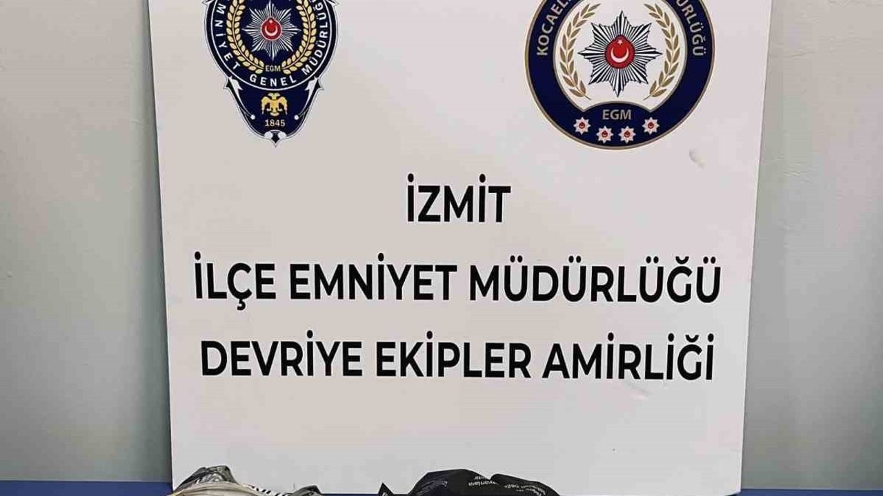 Kocaeli'de Uyuşturucu Operasyonu: 135.4 Gram Ele Geçirildi