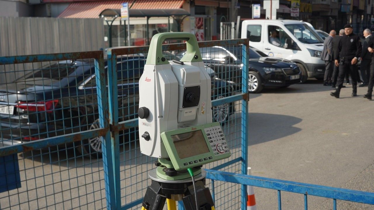 Kocaeli’deki Enkaz Faciasında 18 Yaşındaki Dilara Acı Haberi Aldı