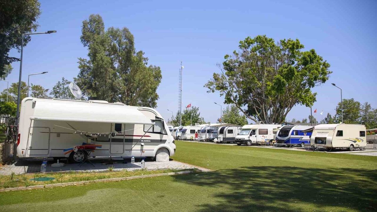 Konyaaltı Karavan Park’ında yaz-kış doluluk sürüyor