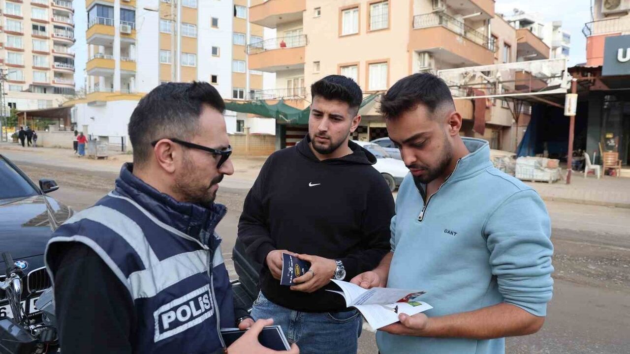 Kozan'da KADES tanıtımı: Şiddete uğrayan kadından dayanışma çağrısı