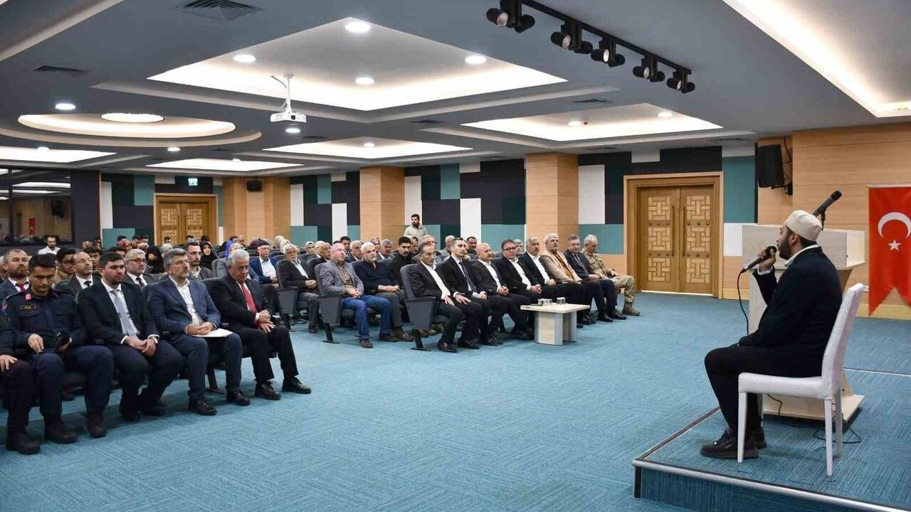 Külliyede Sahabe Nesli ve Safvan Bin Muattal Konferansı
