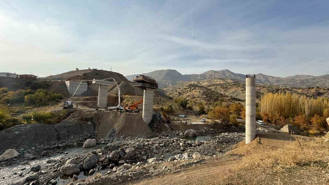 Kulp'taki viyadük çöküşünde gözaltı sayısı 4'e çıktı