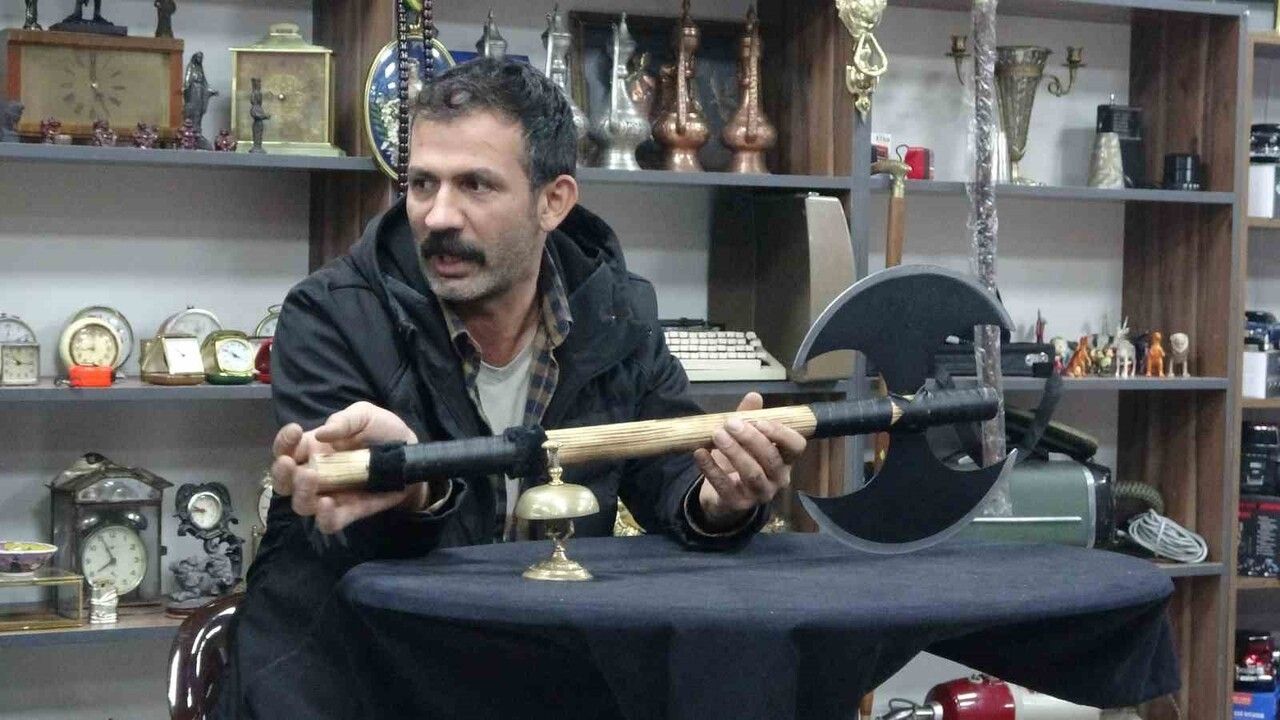 Kütahya'da Haftada 3 Gün Antika Mezatları İlgi Topluyor