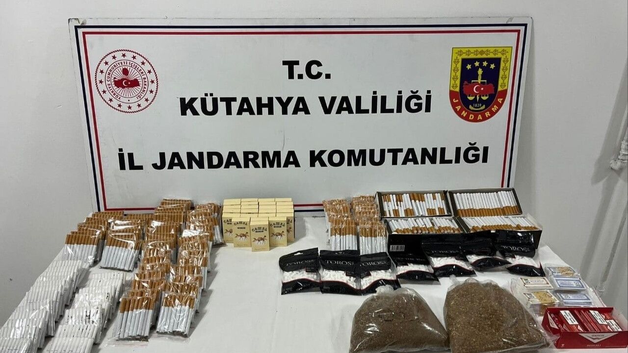 Kütahya'da jandarma binlerce bandrolsüz makaron ele geçirdi