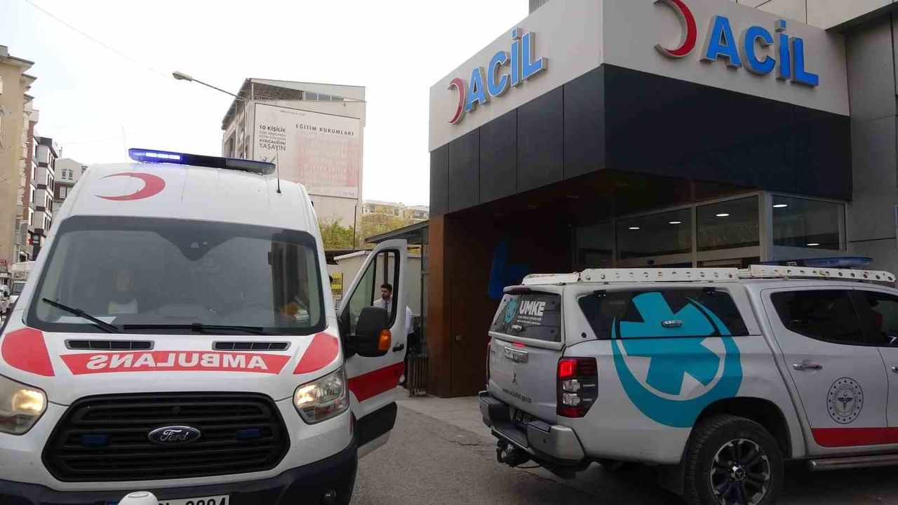 Lokman Hekim Van Hastanesi'nde Deprem Tatbikatı Gerçeği Aratmadı