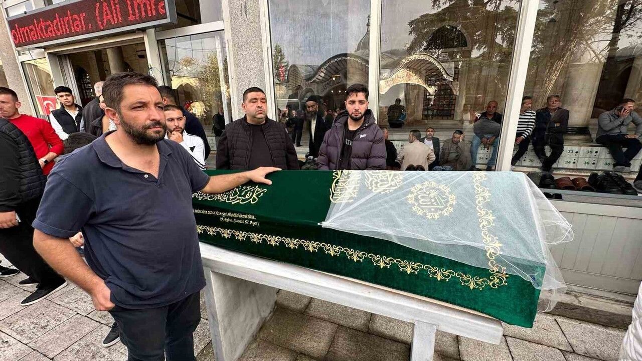 Maganda kurşunuyla vurulan Rümeysa Sanpur son yolculuğuna uğurlandı