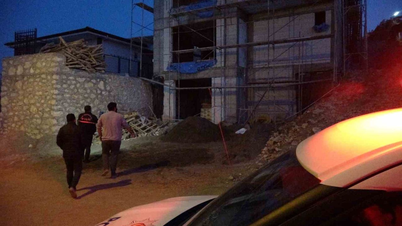 Malatya'da inşaatta düşen alçı ustası yaşamını yitirdi